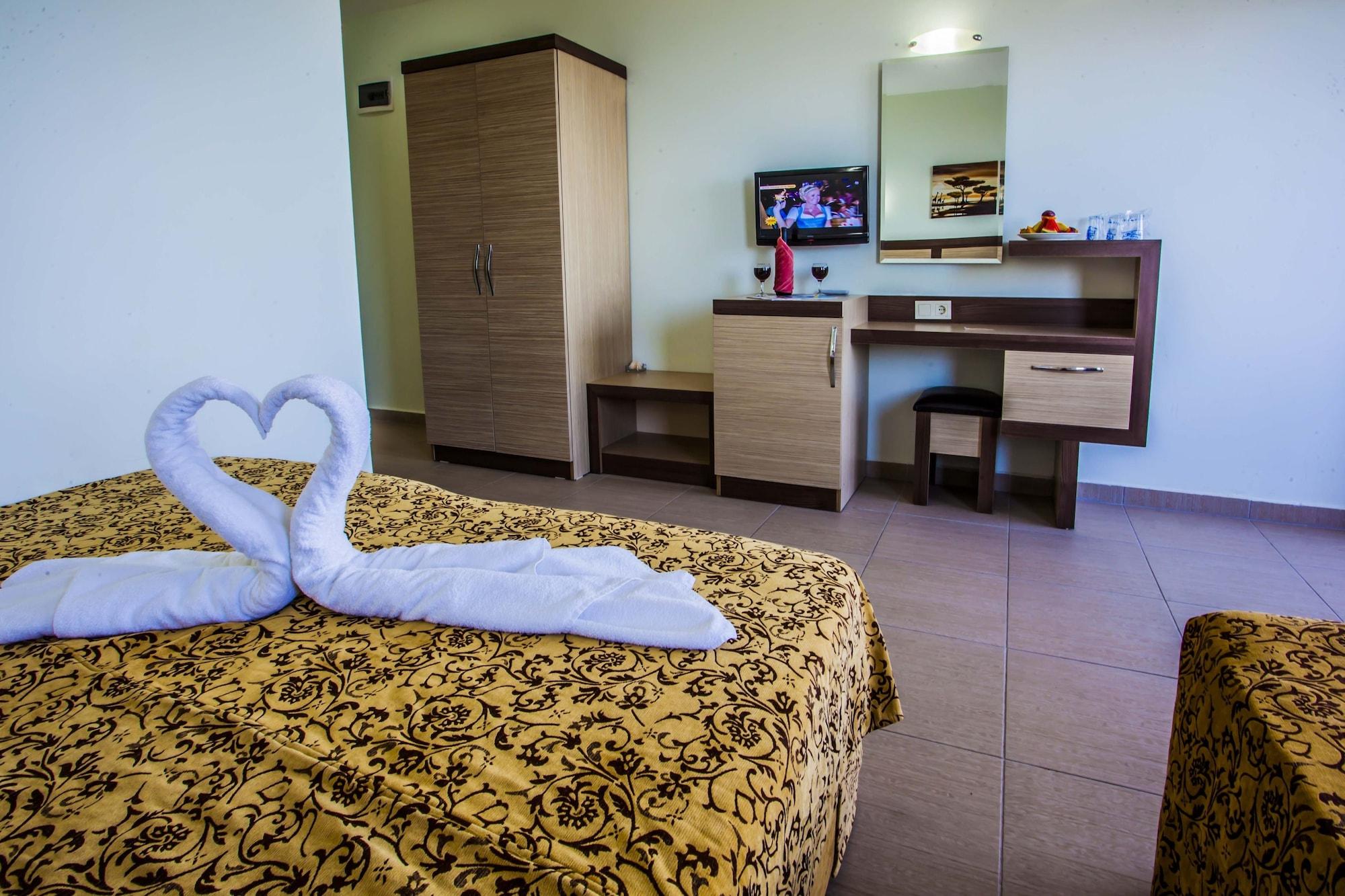 Kleopatra Beach Hotel Алания Экстерьер фото
